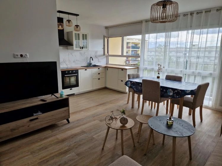 THIAIS – Location appartement meublée 3 pièces